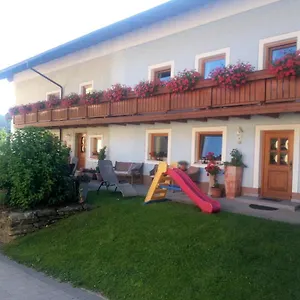 Apartment Hoidaberger, Lam